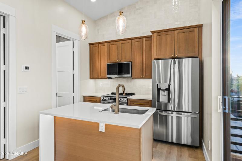 1115 S Montezuma Ave-51