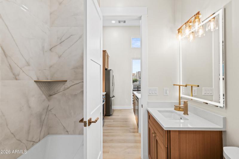 1115 S Montezuma Ave-55