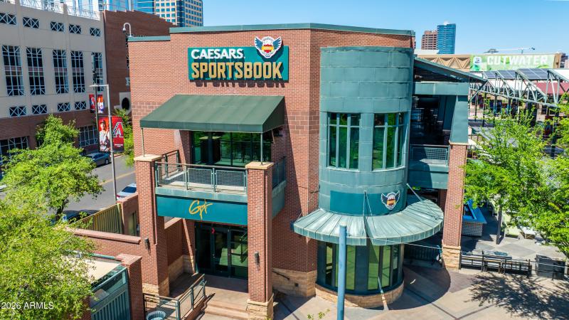 1115 S Montezuma Ave-84