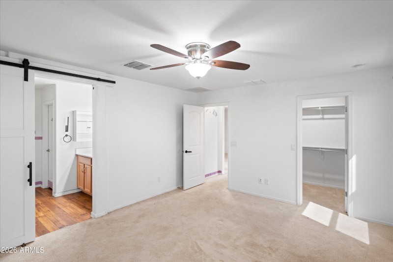 23-Master Bedroom