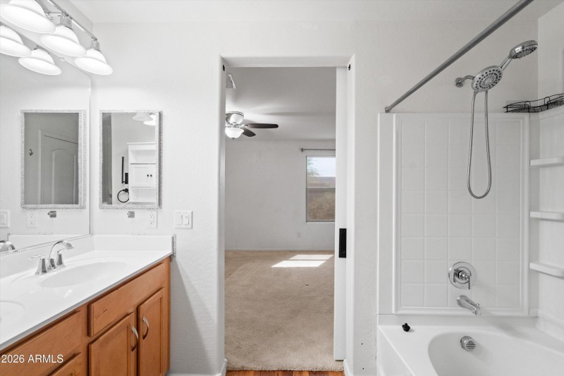 24-Master Bathroom