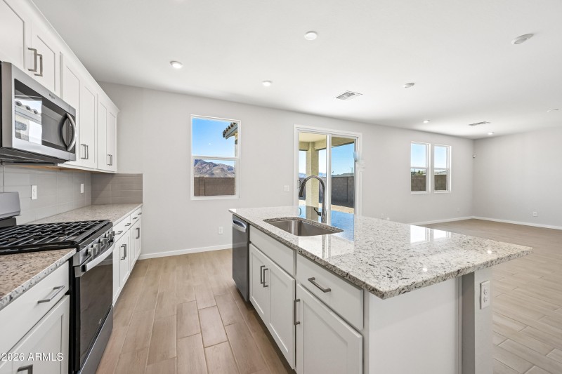 20_Nightingale_RV-O_New-Home-for-Sale-Su