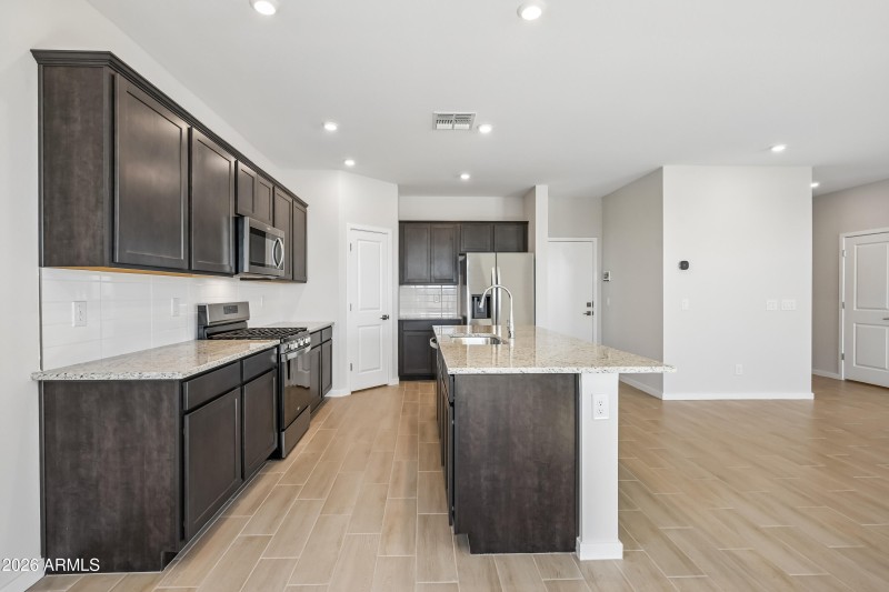 08_Ponderosa_New-Construction-Home-For-S