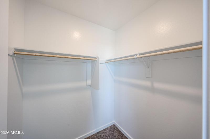 21_Oak-Manzanita-at-Teravalis_Buckeye_Ho
