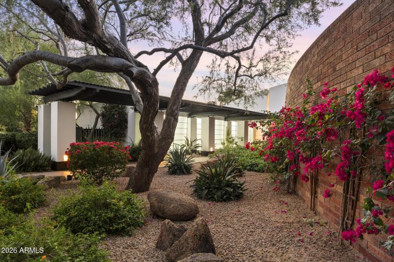 ScottsdaleMasterpiece-4