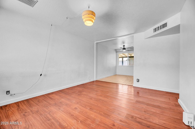 7-web-or-mls-3604 S Cutler Dr-7