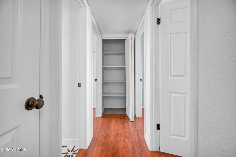 18-web-or-mls-3604 S Cutler Dr-18