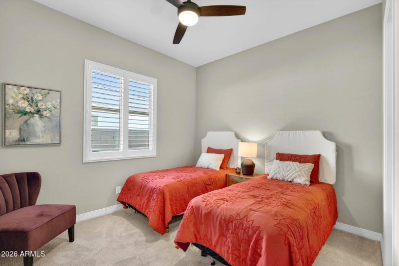 54-web-or-mls-003Blossom Way