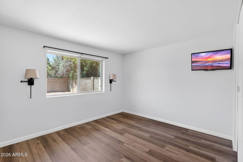 21-web-or-mls-021W Gardenia Ave