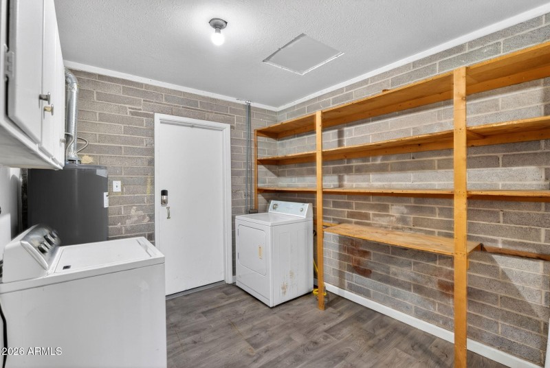 34-web-or-mls-016W Gardenia Ave