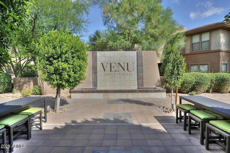 Venu Sign