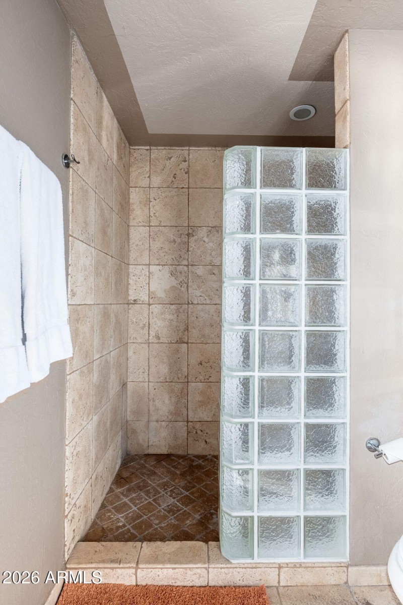 Casita Guest House Shower