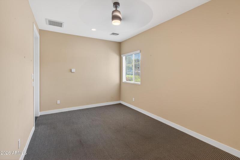 Garage 2 AC Flex Room