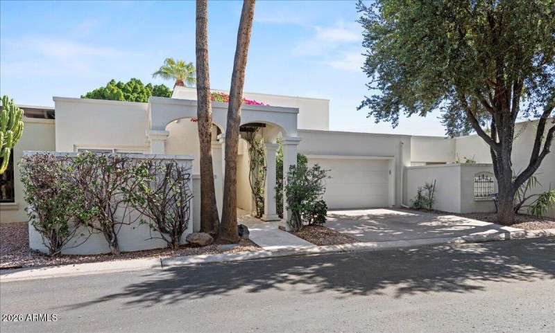 02-4327 N 69th Way 45