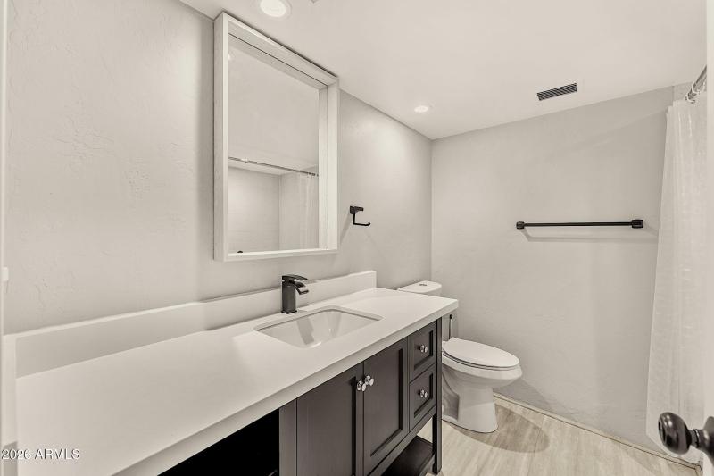 13-805 N 4th Ave 609-DSC09996-HDR