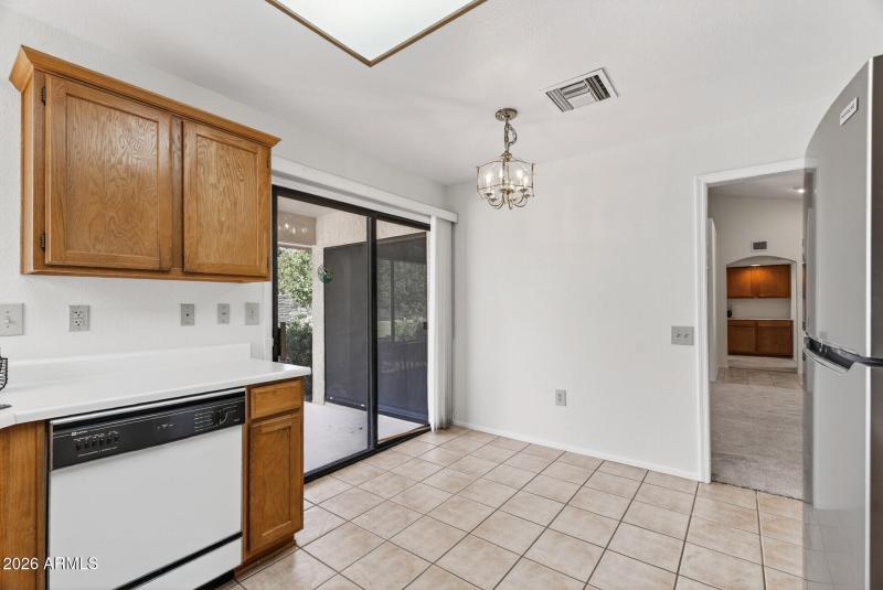 Breakfast Table area in kitchen