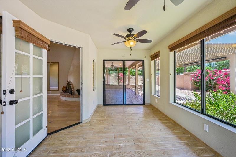 22-print-- 19135 N 92nd Ave-S2705-022