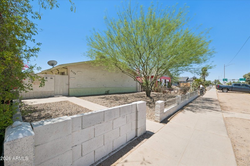 02-3086616 - 2133 W Adams St Unit 3 - 00