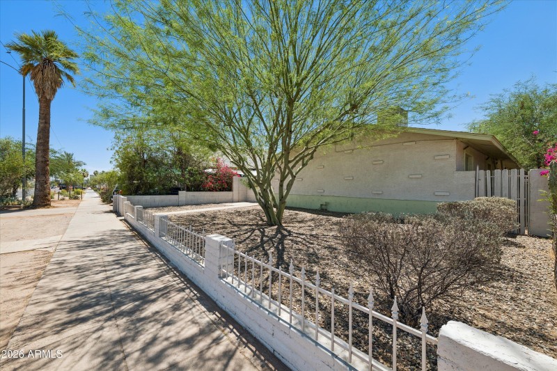 03-3086616 - 2133 W Adams St Unit 3 - 00