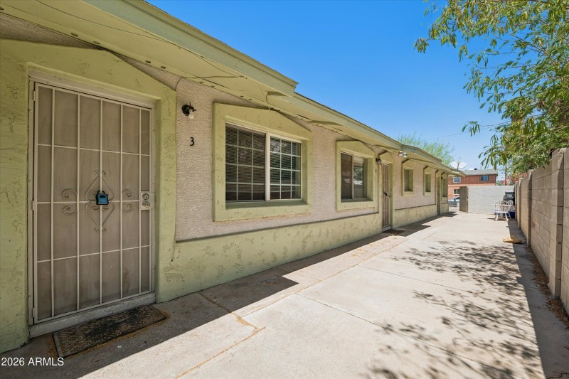 05-3086616 - 2133 W Adams St Unit 3 - 00