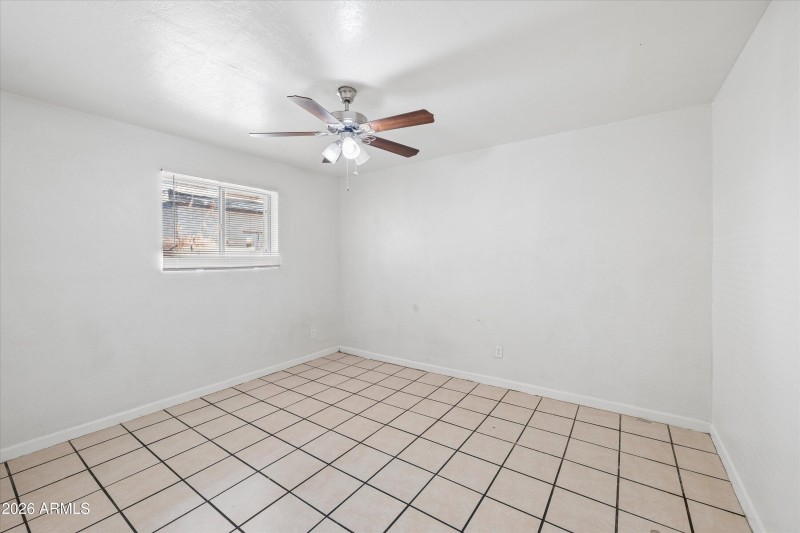 14-2133 W Adams St Unit 3 -008