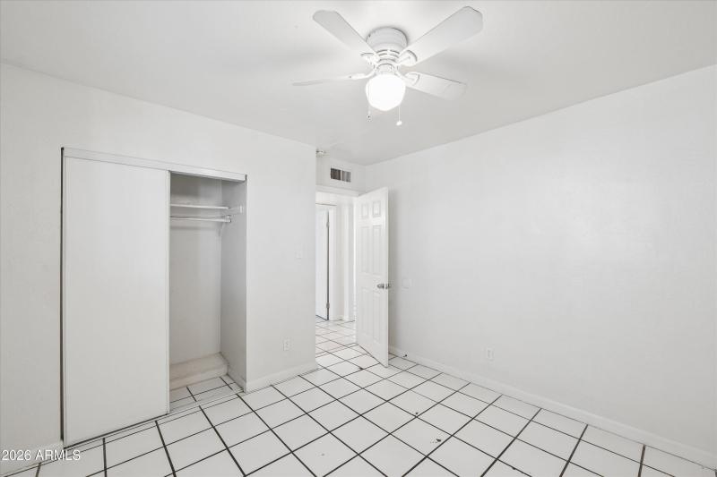 19-2133 W Adams St Unit 3 -011