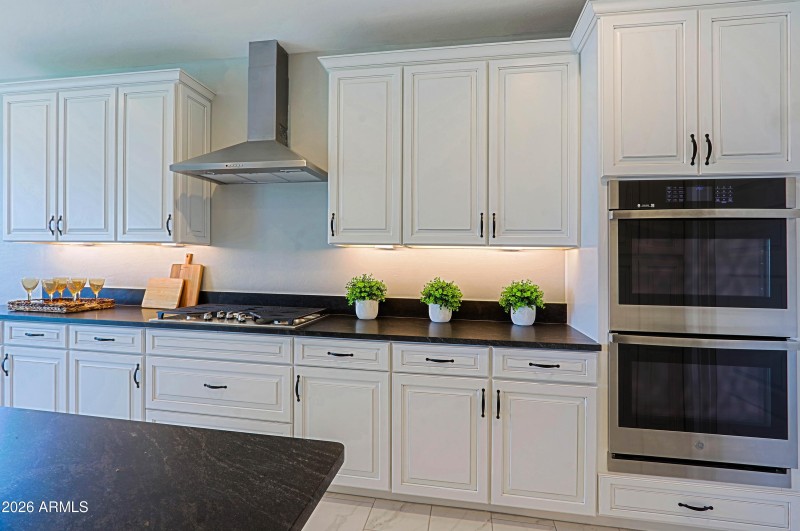 Kitchen 10