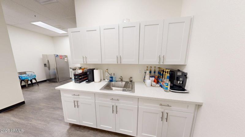 650-N-137TH-AVE-STE-120130-05012026_1753
