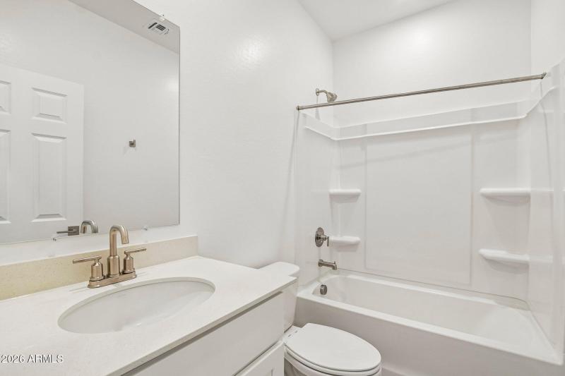 19-web-or-mls-Avenida del Sol W-S2005-01