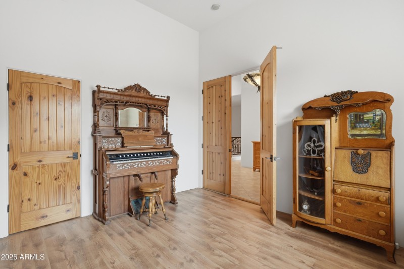 Office / Den