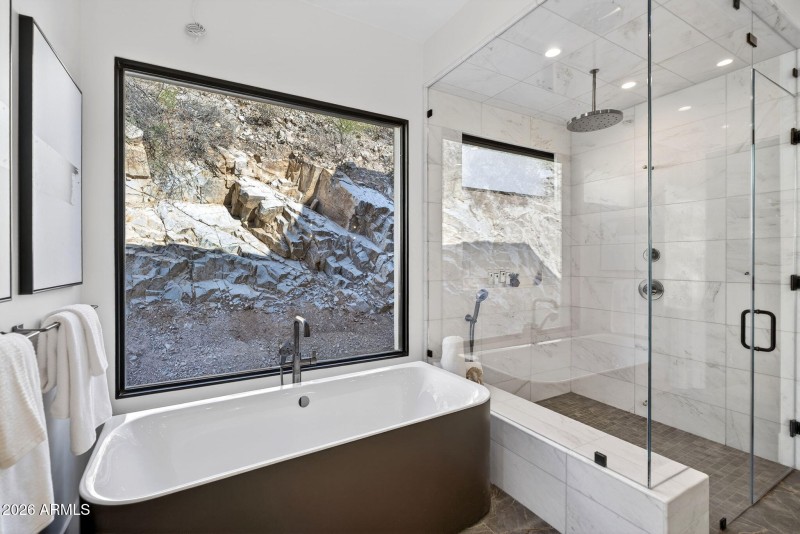 Primary Bathtub