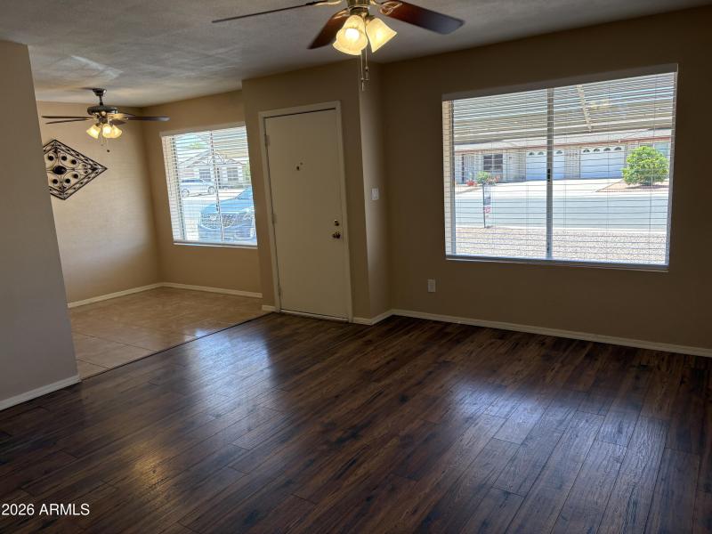 living room-dining room