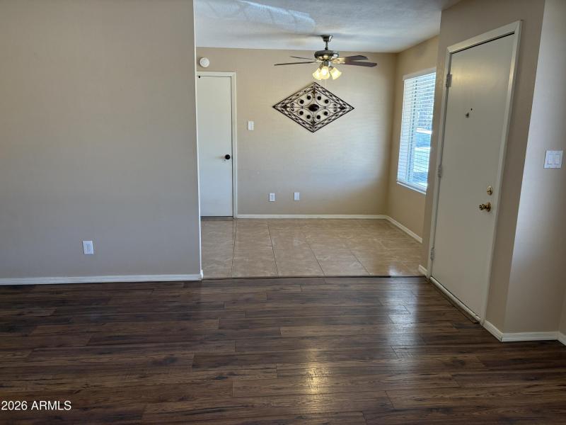 living room-dining