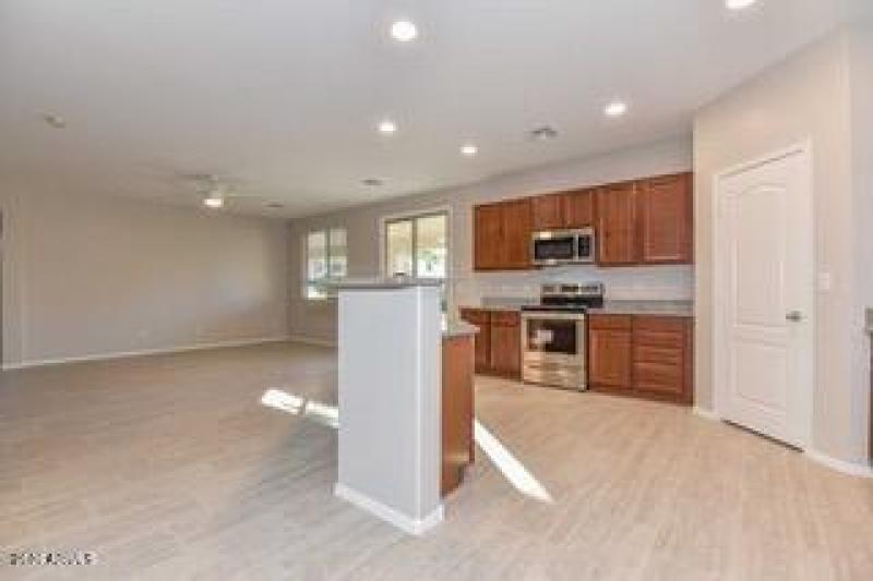 Kitchen-Family Room