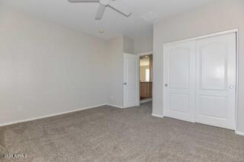 4th Bedroom2