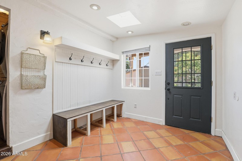 mudroom