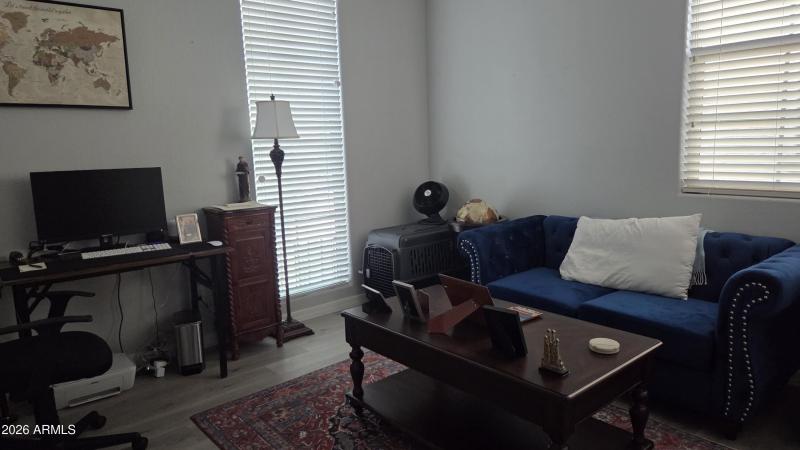 Guest Bedroom-1