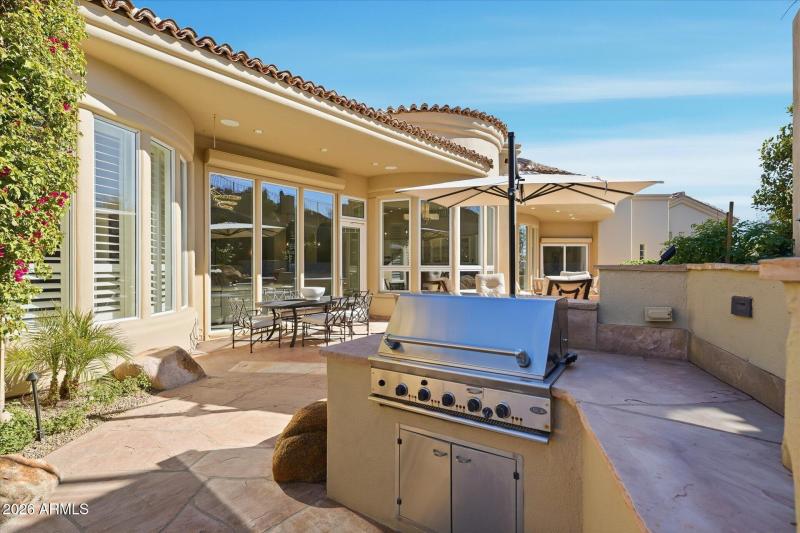 60-056-rear-patio