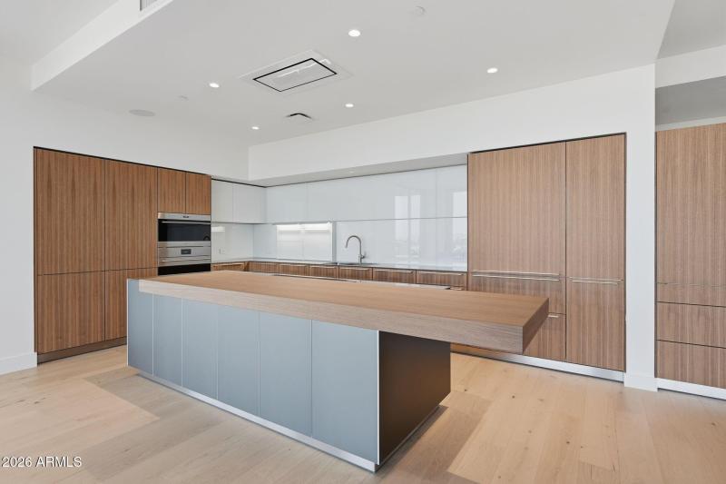 022_Kitchen