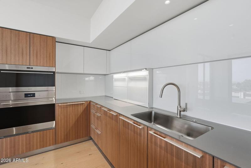024_Kitchen