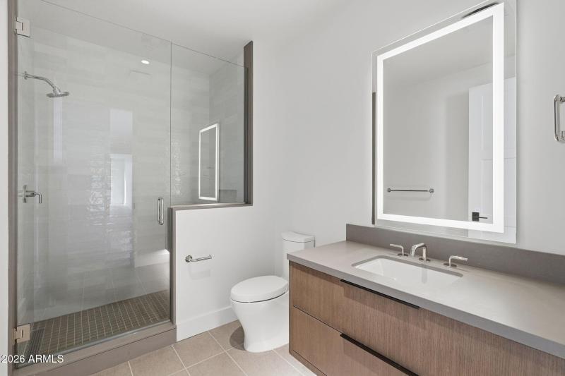 038_Guest Ensuite