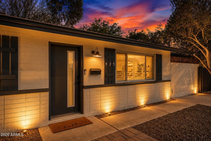 Front of house 2
