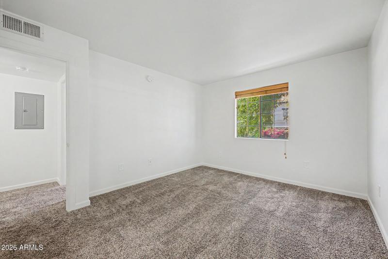 18 Master Bedroom