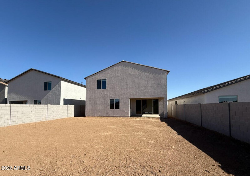 30 - Large Backyard