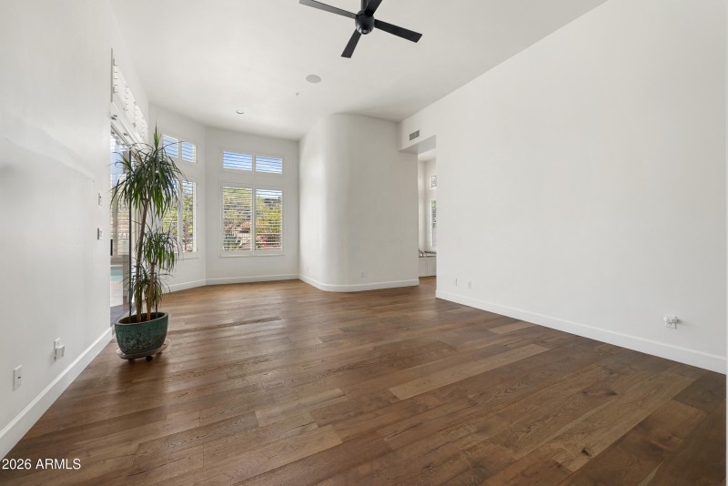 26-Primary Suite