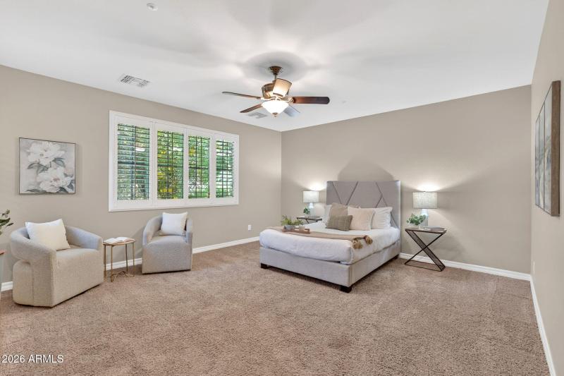 28-web-or-mls-054E Bellerive Pl