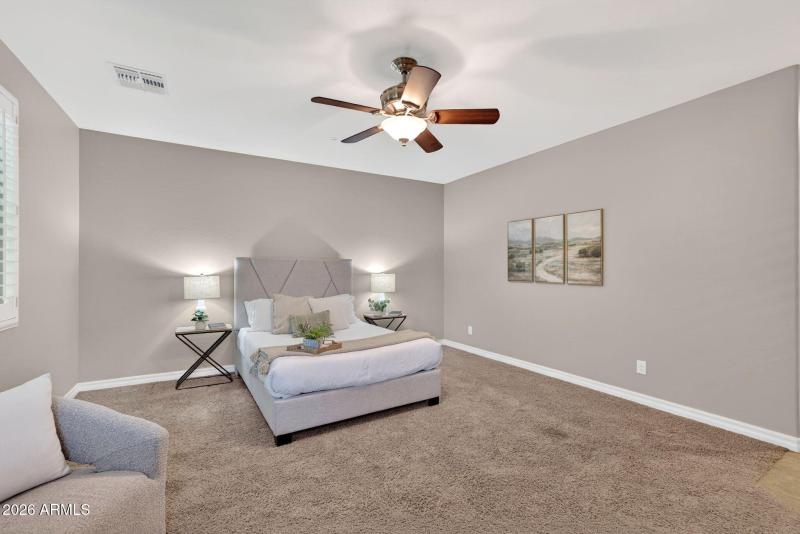 31-web-or-mls-057E Bellerive Pl