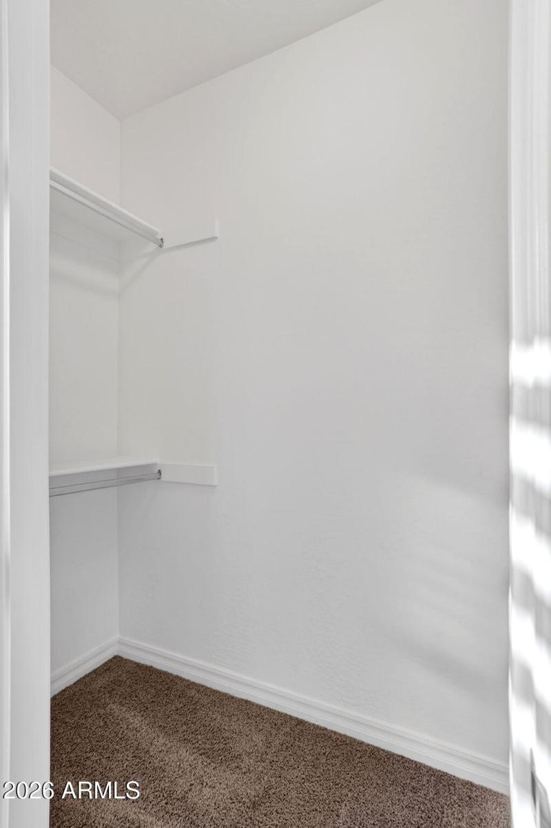 51-web-or-mls-075E Bellerive Pl
