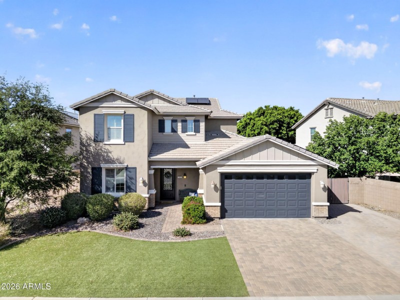 67-web-or-mls-010E Bellerive Pl