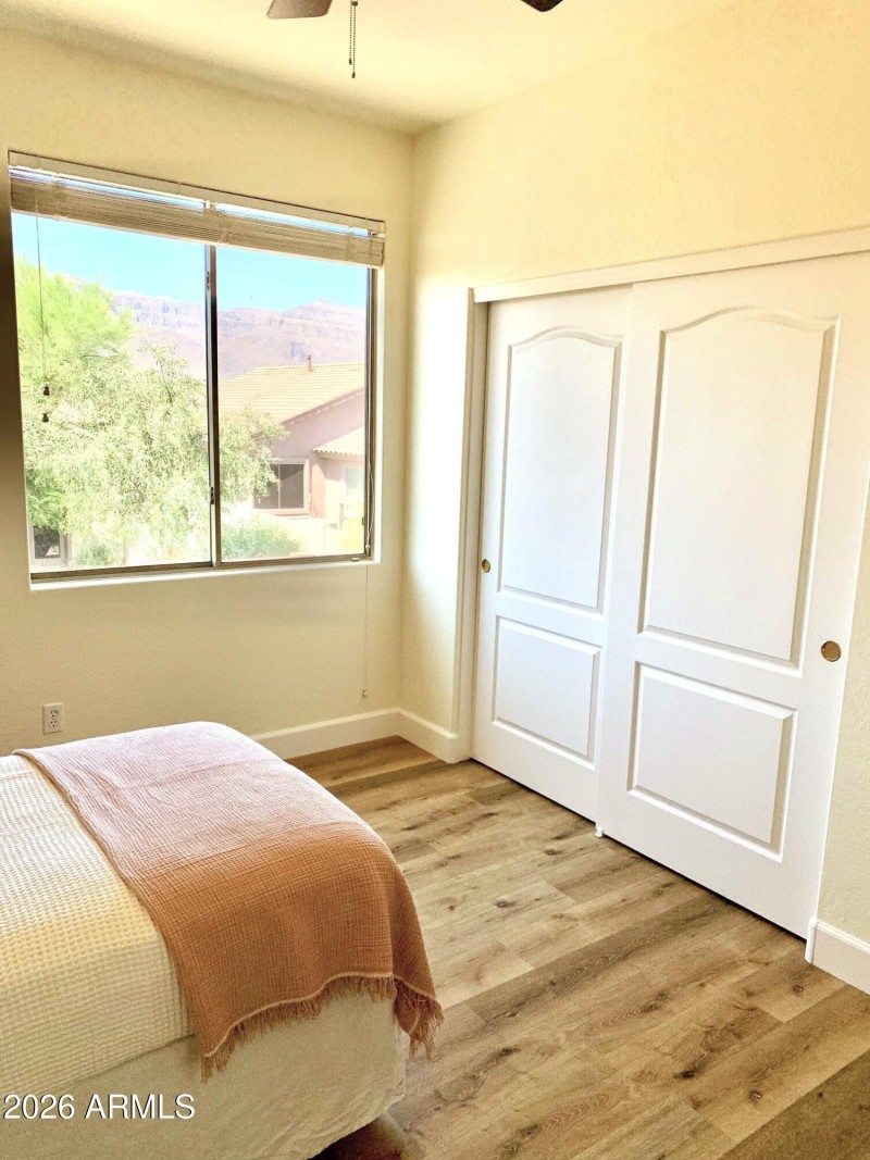 Upstairs Bedroom 2 Twin Bed